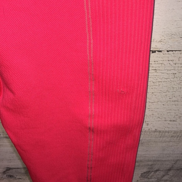 Gym Shark hot pink leggings gym workout pants thicker material athletic wear​​ - Picture 4 of 9